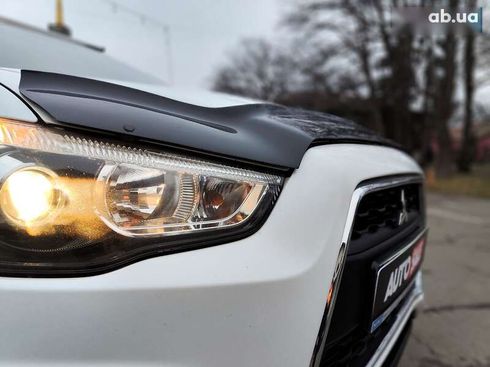 Mitsubishi Outlander 2015 - фото 30