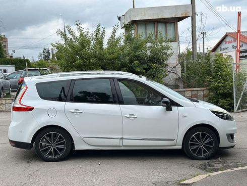Renault Megane 2012 белый - фото 7
