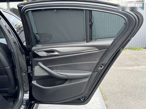 BMW M5 2019 - фото 22