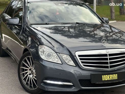 Mercedes-Benz E-Класс 2011 - фото 4