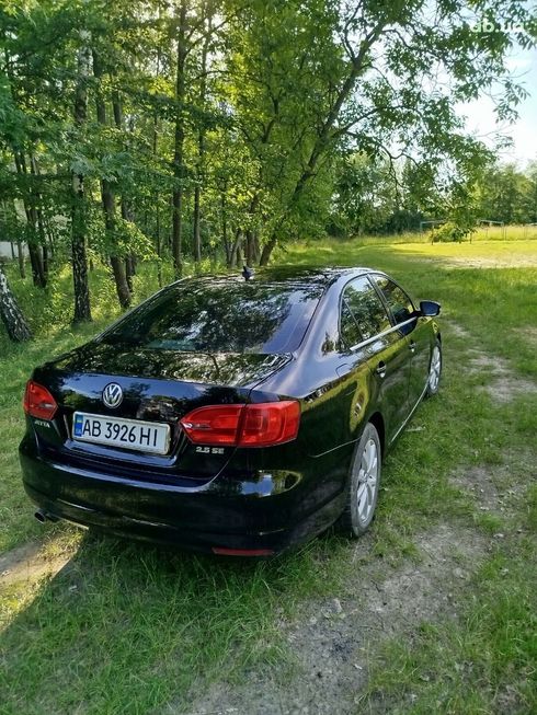 Volkswagen Jetta 2013 черный - фото 8
