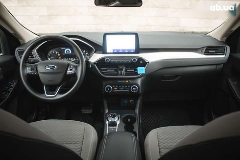 Ford Escape 2020 - фото 13