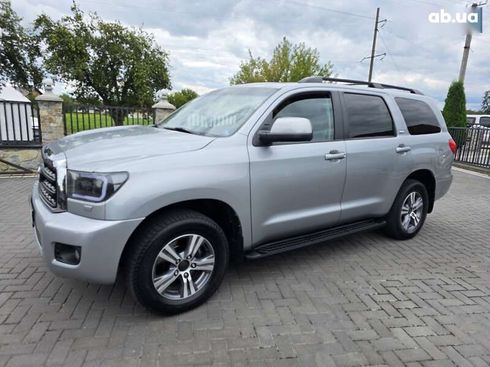 Toyota Sequoia 2014 - фото 4