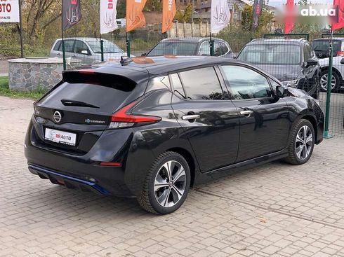 Nissan Leaf 2021 - фото 14