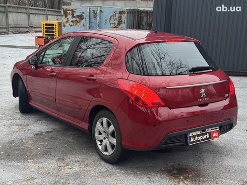 Peugeot 308 2012 красный - фото 7