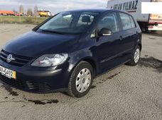Продаж б/у хетчбек Volkswagen Golf - купити на Автобазарі