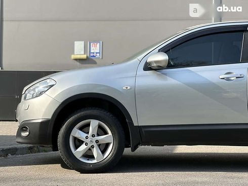 Nissan Qashqai 2012 - фото 13