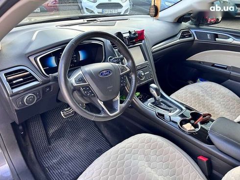 Ford Fusion 2015 - фото 16