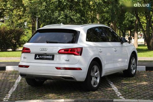 Audi Q5 2018 - фото 4