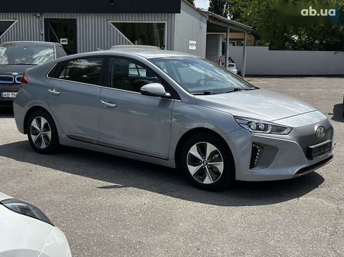 Hyundai Ioniq 2017 - фото 5