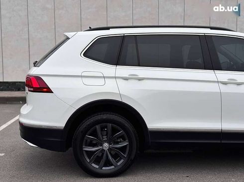 Volkswagen Tiguan 2018 - фото 16