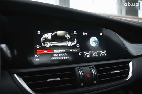 Alfa Romeo Giulia 2019 - фото 22