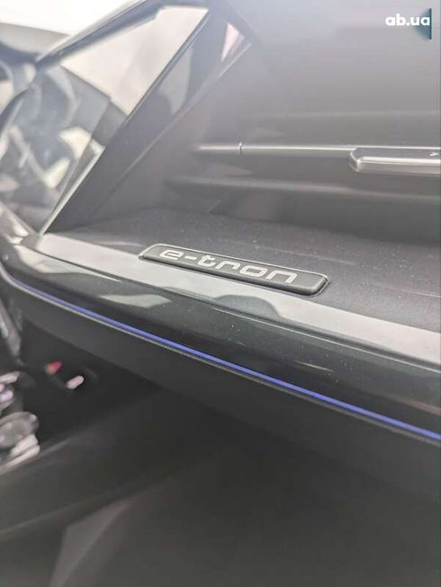 Audi Q4 Sportback e-tron 2022 - фото 22