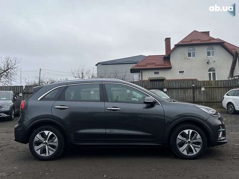 Kia Niro 2021 - фото 9