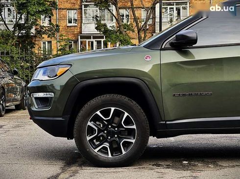 Jeep Compass 2020 - фото 11