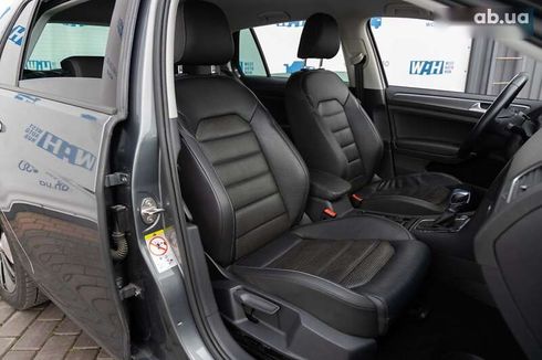 Volkswagen e-Golf 2018 - фото 25