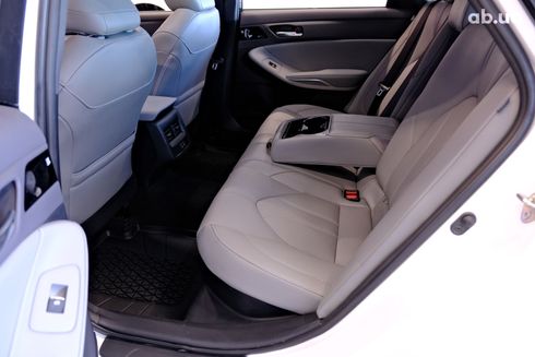Toyota Avalon 2019 белый - фото 8