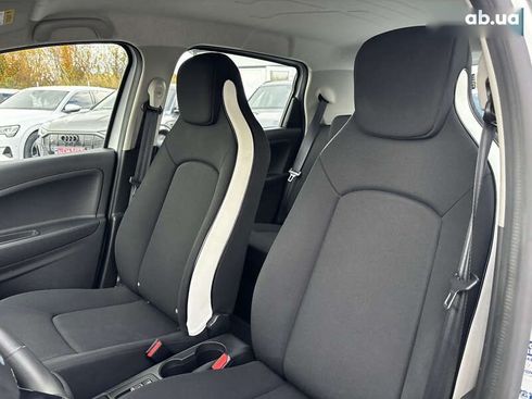 Renault Zoe 2020 - фото 19