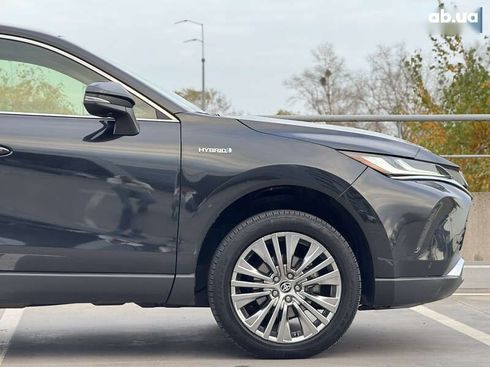Toyota Venza 2021 - фото 21