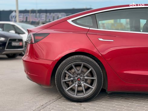 Tesla Model 3 2019 красный - фото 6