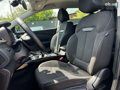 Renault Kadjar 2016 - фото 25