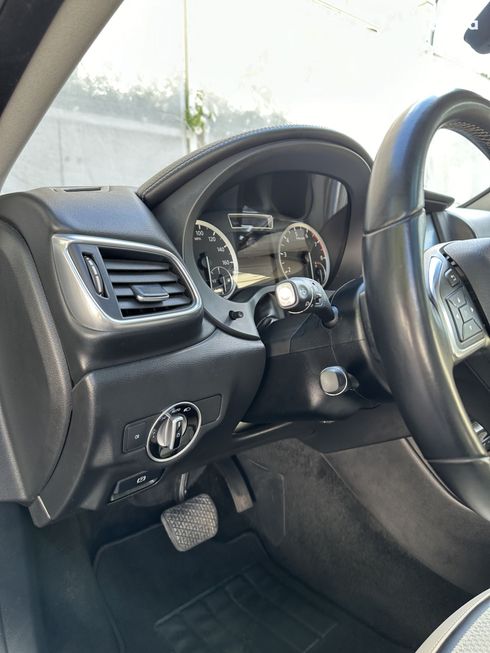 Infiniti QX30 2019 черный - фото 7