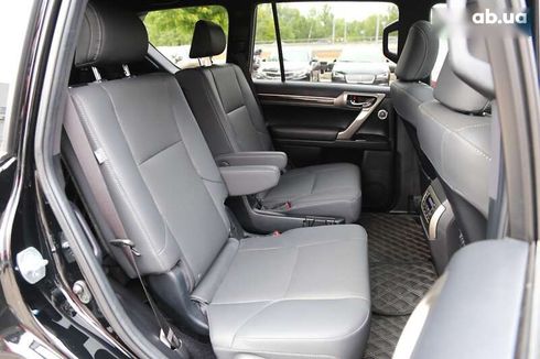 Lexus GX 2020 - фото 9
