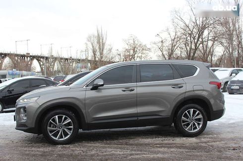 Hyundai Santa Fe 2018 - фото 15