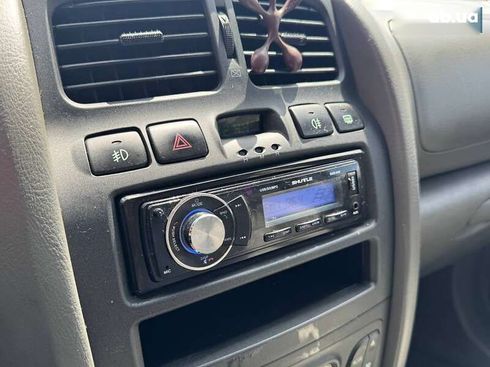 Hyundai Santa Fe 2005 - фото 21