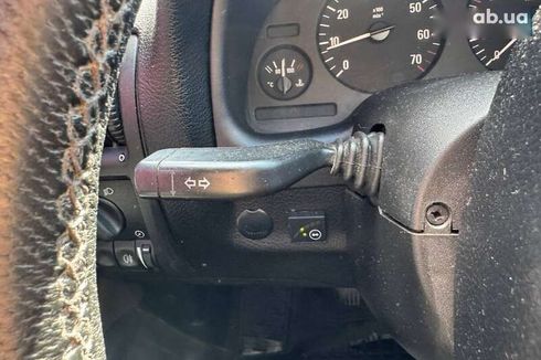 Opel Astra 2007 - фото 15