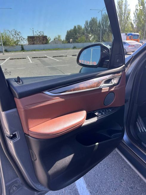 BMW X5 2015 серый - фото 10
