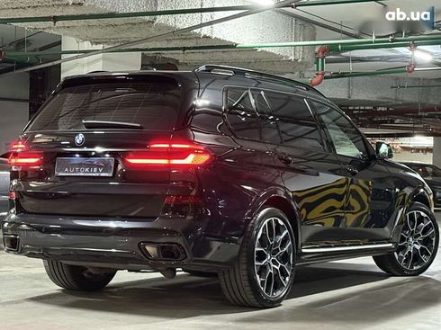 BMW X7 2023 - фото 25