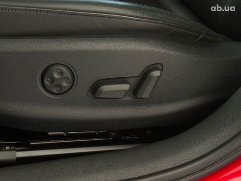Audi A3 2017 красный - фото 12