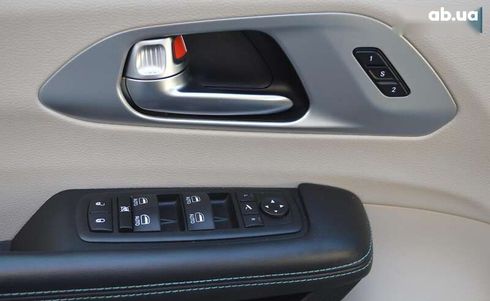 Chrysler Pacifica 2019 - фото 20