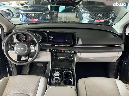 Kia Carnival 2023 - фото 24