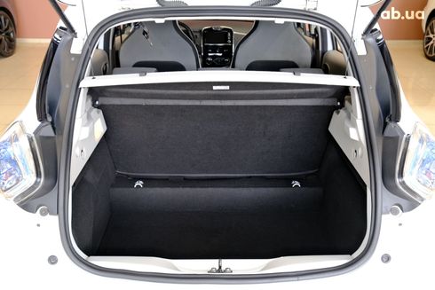 Renault Zoe 2015 белый - фото 9