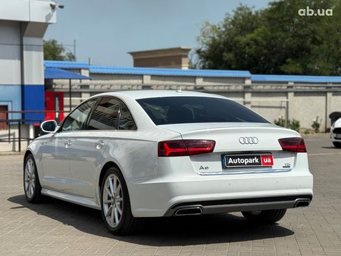 Audi A6 2015 белый - фото 8