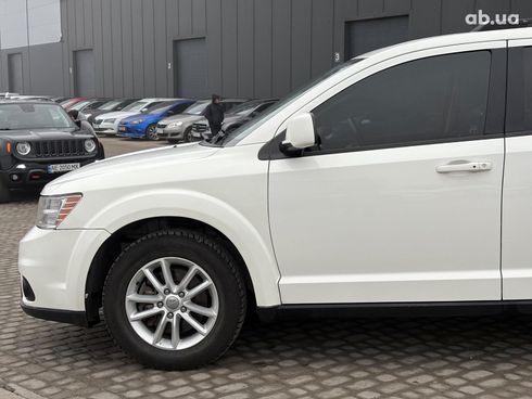 Dodge Journey 2014 белый - фото 12