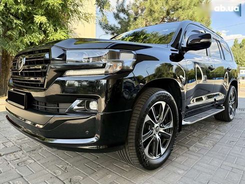 Toyota Land Cruiser 2020 - фото 5