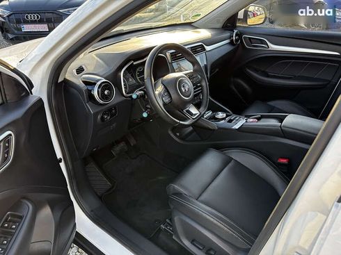 MG ZS EV 2021 - фото 16