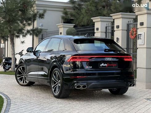 Audi SQ8 2021 - фото 9