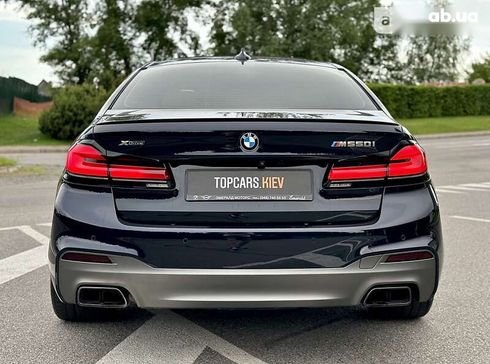 BMW 5 серия 2018 - фото 17