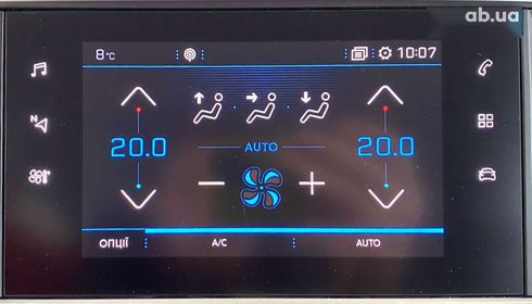 Peugeot 308 2019 - фото 24