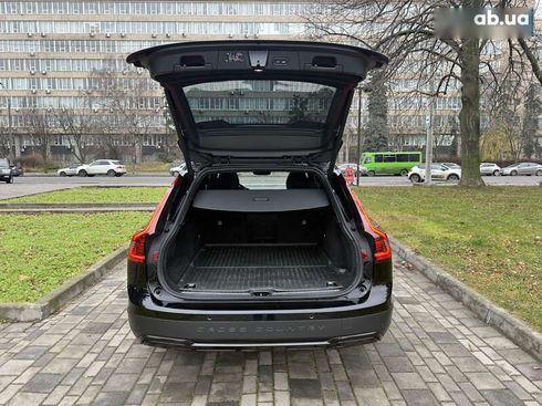 Volvo V90 Cross Country 2022 - фото 17