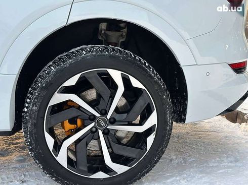 Audi E-Tron 2021 - фото 15