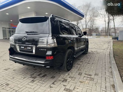 Lexus LX 2015 - фото 3