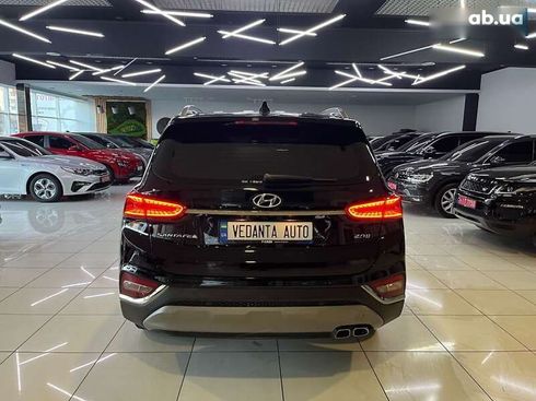 Hyundai Santa Fe 2018 - фото 7