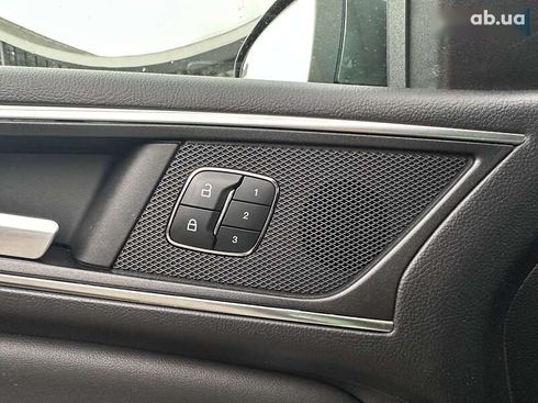 Ford Galaxy 2017 - фото 23