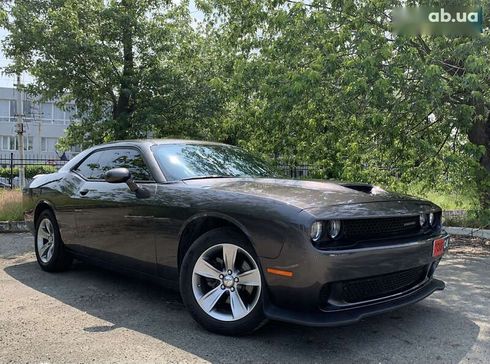 Dodge Challenger 2020 - фото 15