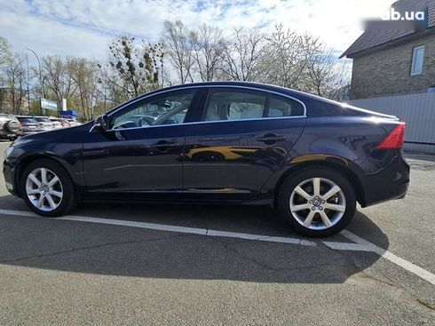 Volvo S60 2015 - фото 6